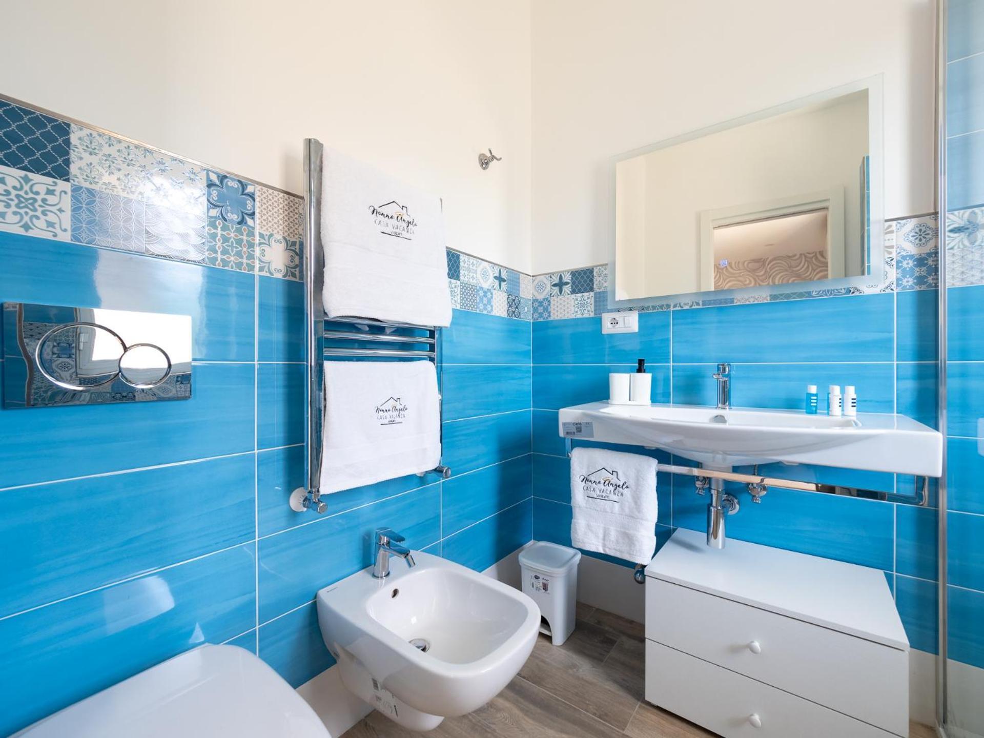 Nonno Angelo - 4 Bedrooms With Free Parking & Seaview Balcony Sorrento Eksteriør bilde